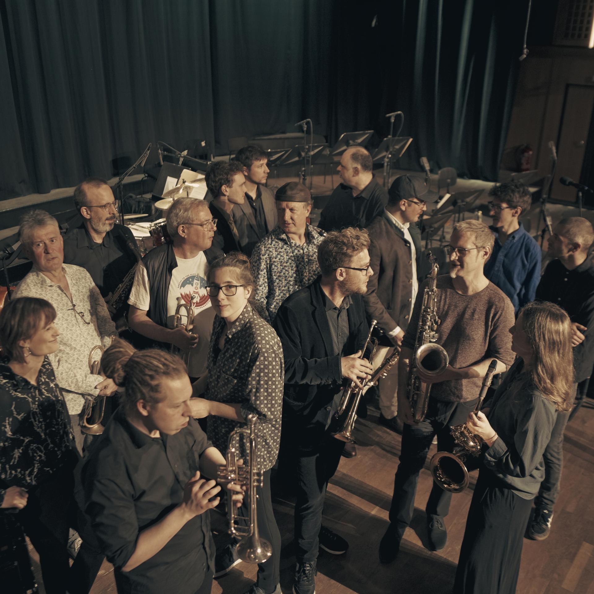 Wednesday Night Prayer Orchestra feat. Gerald Raunig 'Making Multiplicity' (A)