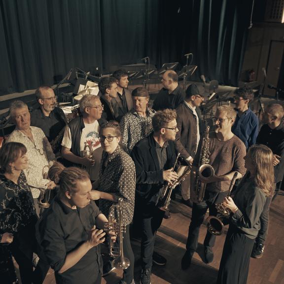 Wednesday Night Prayer Orchestra feat. Gerald Raunig 'Making Multiplicity' (A) artwork from Porgy & Bess